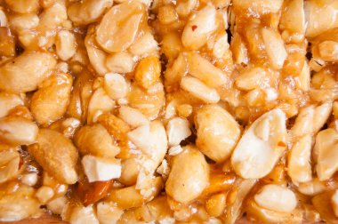 kavrulmuş fındık, Grilyazh masanın üstüne şekerlenmiş