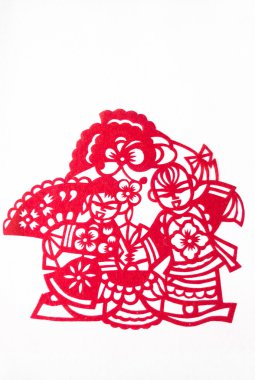 Kağıttan kesilmiş Çin resimleri