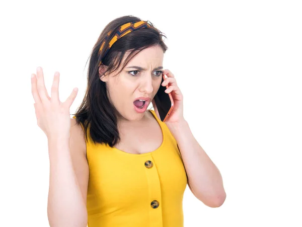 Agressieve Jonge Vrouw Met Haar Mobiele Telefoon Geïsoleerd Witte Achtergrond — Stockfoto