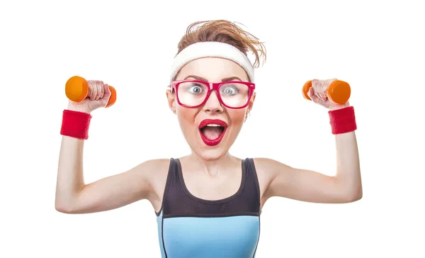 Divertida mujer deportiva con mancuerna — Foto de Stock