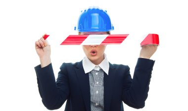 Beyaz arka plan mühendisi kadın