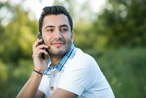 Hispanischer Mann — Stockfoto