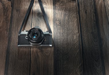 Gelin ve damadın düğün fotoğrafı.