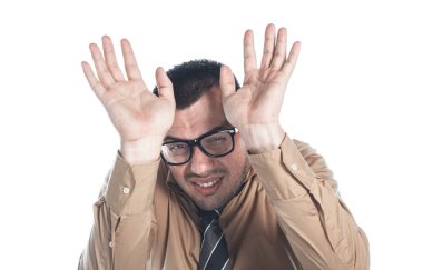 Kötü muamele, adam korku içinde