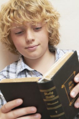 Çocuk eğitim İncil