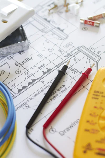 Electrical Components Arranged On House Plans — Stock Photo, Image