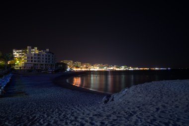 Deniz günbatımı Torrevieja Beach.