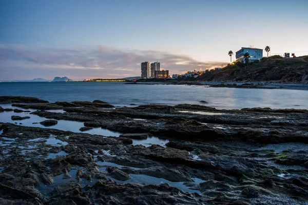 Paisaje al atardecer en costa española — Foto de Stock