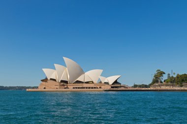 Ünlü Sydney Opera Binası, Yurtdışı yolcu Terminal görünümünden