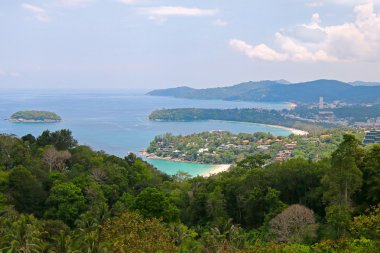 Phuket Adası Kata açısından 3 bölme,