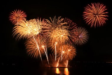Yıllık Pattaya Uluslararası Fireworks Yarışması