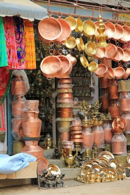 Pirinç tencere, bakır Dükkanı Katmandu, Nepal