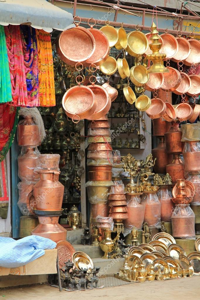 Brass pots, copperware shop in Kathmandu, Nepal Stock Editorial Photo
