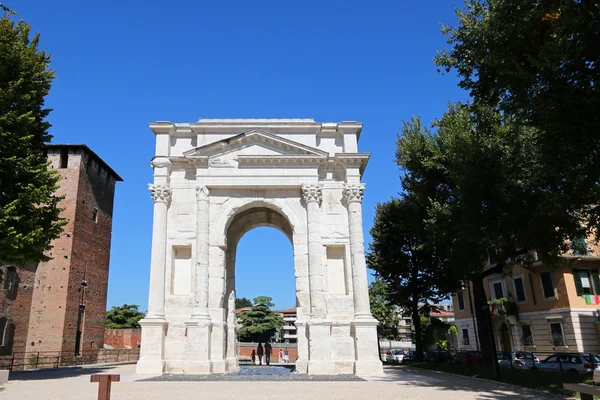 Arch of Gavi (Arco dei Gavi) in Verona, Italy — Stockfoto
