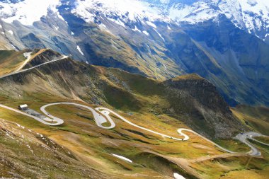 Grossglockner yüksek dağ yolu (Hochalpenstrasse) Avusturya.