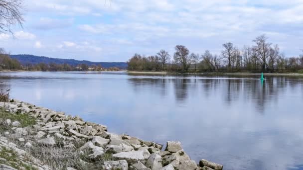 The river Danube — Stock Video