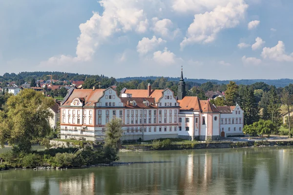 Zámek Neuhaus am Inn — Stock fotografie