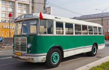 eski otobüs zil-158