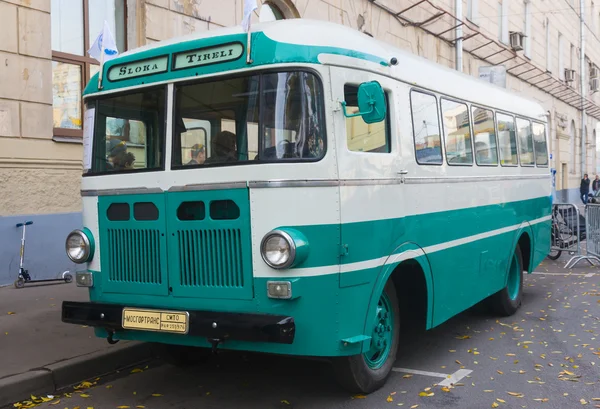 Starý autobus raf 251 — Stock fotografie