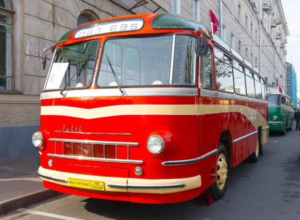 Old bus LAZ-695