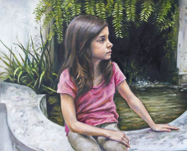 Portrait d'une fille près d'une fontaine — Photo