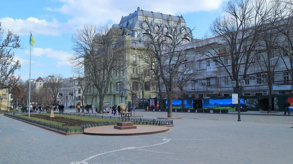 Odessa 'da Derebasovskaya yaya sokağı.