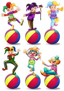 Palyaçolardan altı karakter