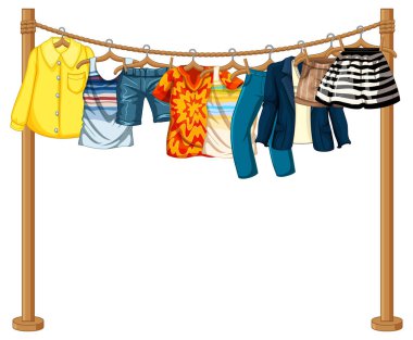 Beyaz arkaplanda birçok kıyafet asılı.