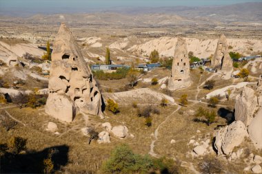 Kapadokya'da Uçhisar kasaba. Türkiye