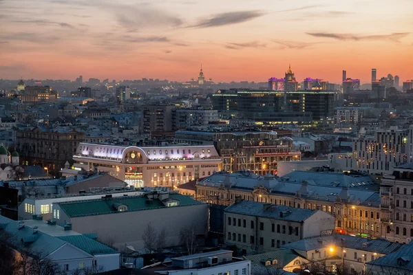 Vista para Moscovo ao pôr do sol . — Fotografia de Stock