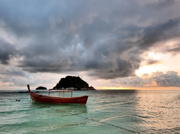 Barco de cola larga tailandés — Foto de Stock