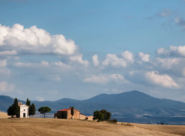 View of Church, Tuscany — Φωτογραφία Αρχείου