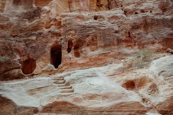Muralla en la antigua ciudad de Petra —  Fotos de Stock