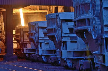 Sıcak metal Kepçe araba ulaşım