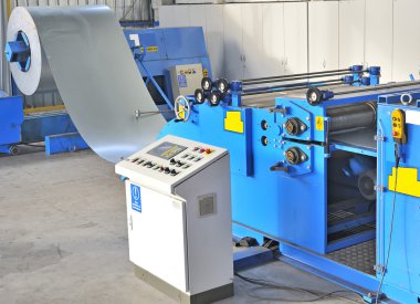 Çelik levha kesme için endüstriyel makine