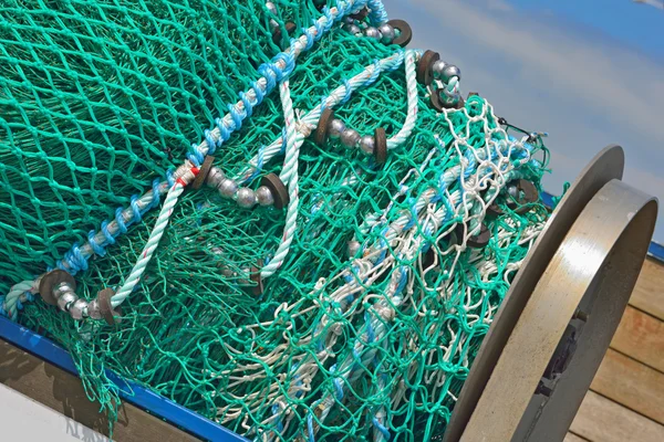 Uma pilha de redes de pesca — Fotografia de Stock
