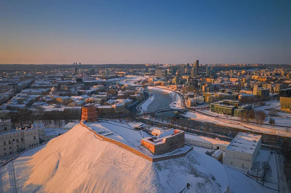 Torre do castelo de Gediminas em Vilnius, capital da Lituânia — Fotografia de Stock