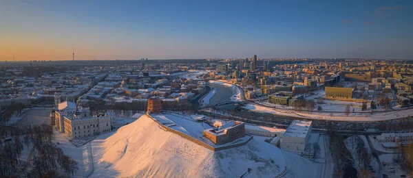 立陶宛首都维尔纽斯的Gediminas城堡塔 — 图库照片