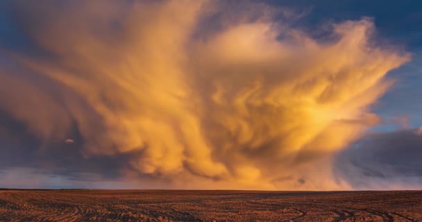 Mammatuswolken im Zeitraffer des Sonnenuntergangs — Stockvideo