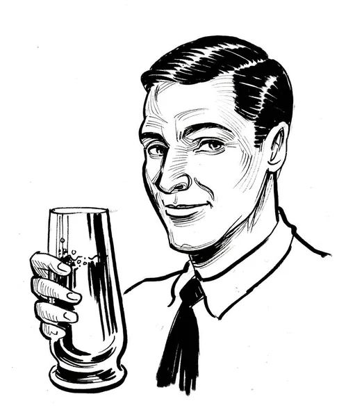 微笑的男人拿着一杯啤酒 墨水黑白画 — 图库照片