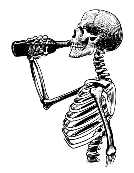 Ανθρώπινος Σκελετός Πίνει Αλκοόλ Από Μπουκάλι Μελάνι Ασπρόμαυρο Σχέδιο — Φωτογραφία Αρχείου