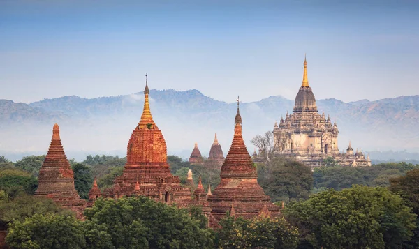 Gün Doğumunda Bagan Tapınakları Bagan Pagan Myanmar — Stok fotoğraf