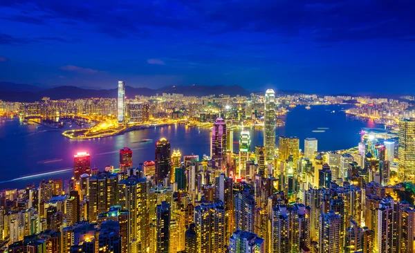 Гонконзький скайлайн вночі, Китай. — стокове фото