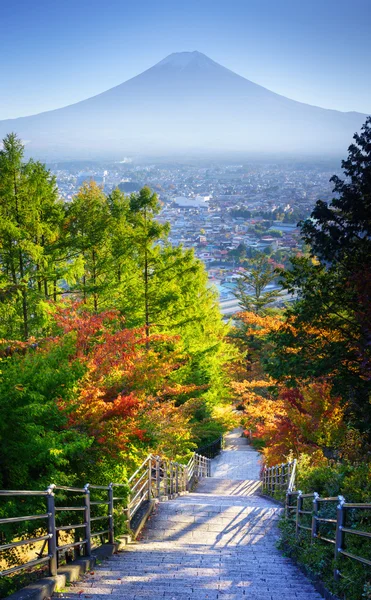 Escalier vers Mt. Fuji Fujiyoshida, Japon — Photo