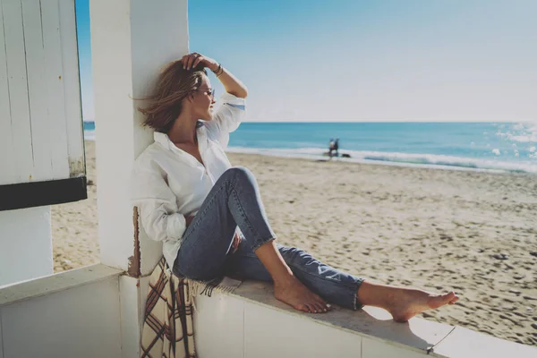 Portrait Cheerful Blonde Woman Wearing Sunglasses White Shirt Jeans Resting Royalty Free Stock Photos