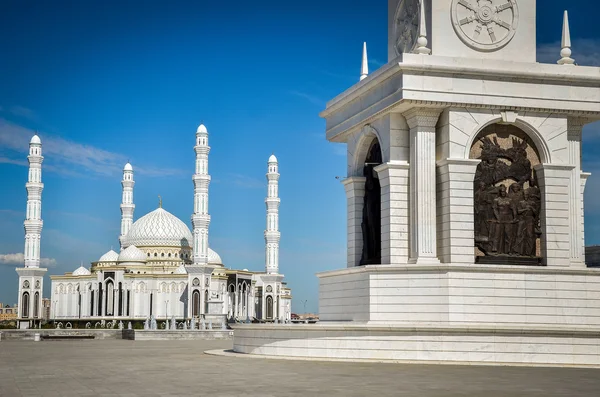 アスタナ、カザフスタンに hazrat スルタン モスク — ストック写真