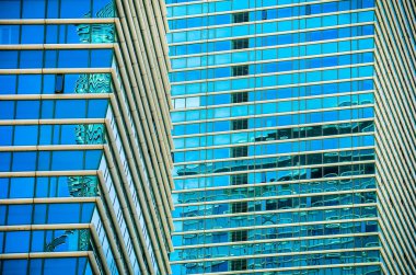 Astana içinde modern binalar