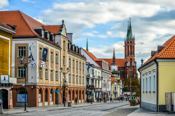 Stadtleben auf dem Marktplatz in Bialystok, Polen — Stockfoto