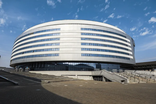 Stadion hokejowy. budowę nowoczesnej Mińsk Arena - sportu i kultury complex — Zdjęcie stockowe