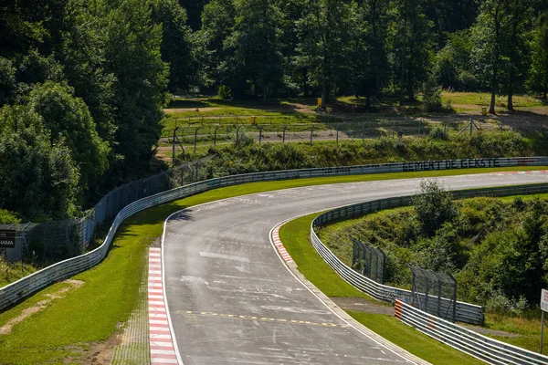 Vista da pole position em uma pista de corrida . — Fotografia de Stock